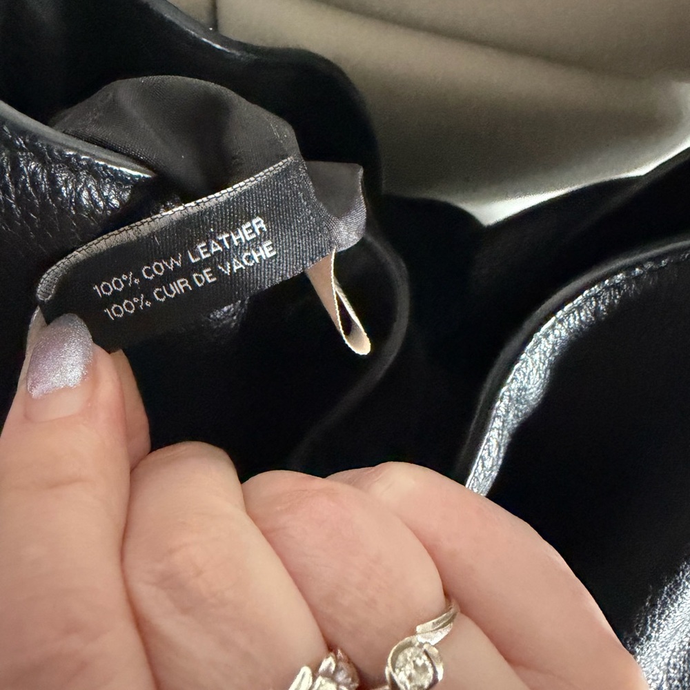 Marc Jacobs Too Hot to Handle Soft Leather Black, Tan and Cream Shoulder Bag - Picture 6 of 16
